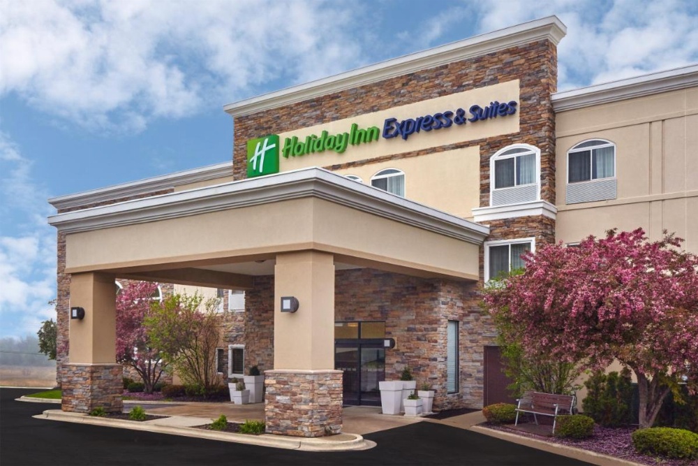 Holiday Inn Express Hotel & Suites Chicago-Libertyville Image 42